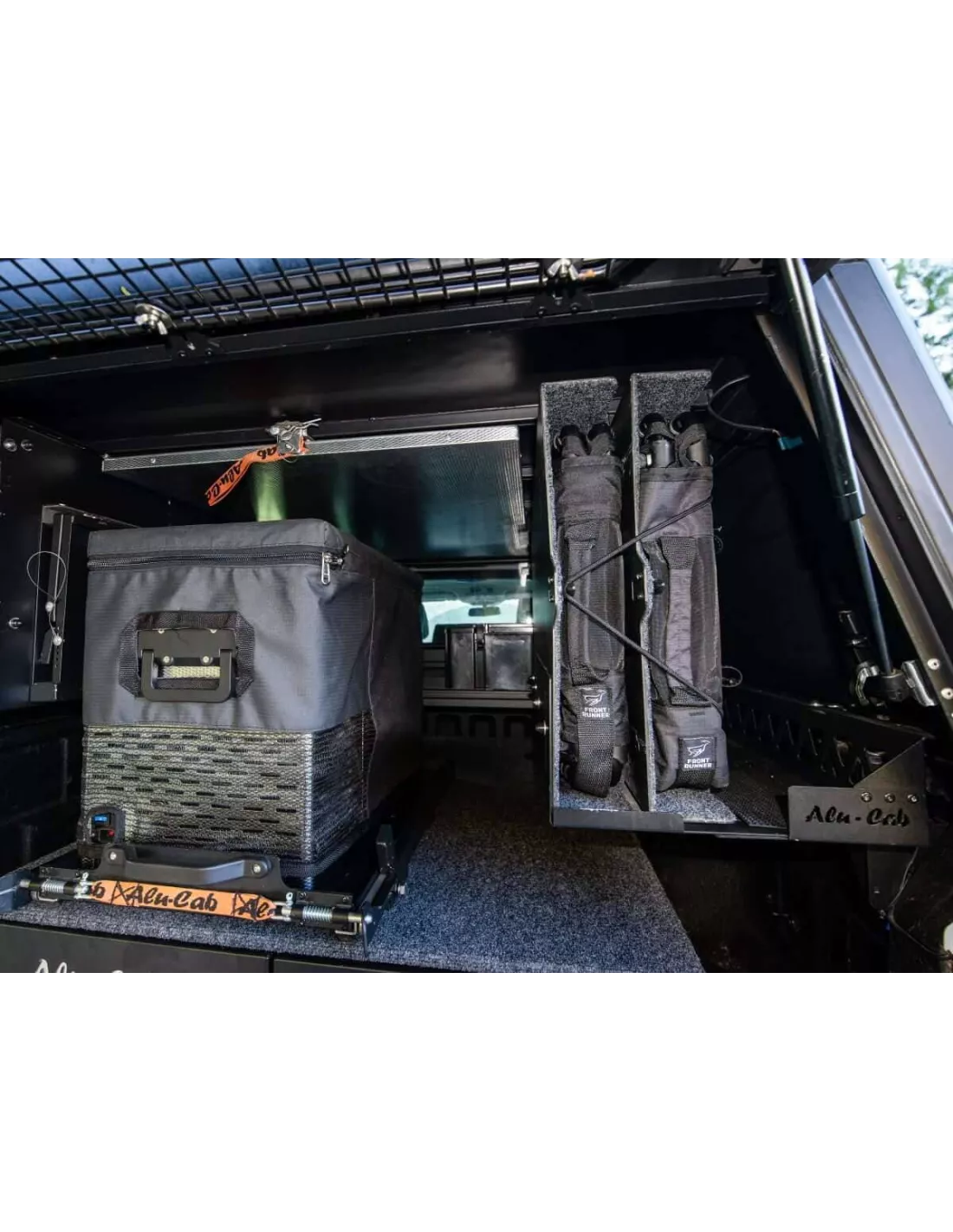 Unterstützung für 4 Fronttrunner Alu Cab-Stühle ALU CAB - 4x4 Zubehör