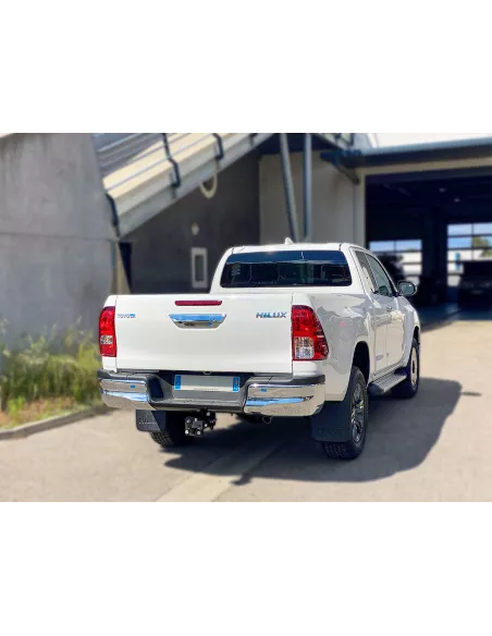 Attelage carré 2 homologué Toyota Hilux Revo N4-Offroad N4-OFFROAD -