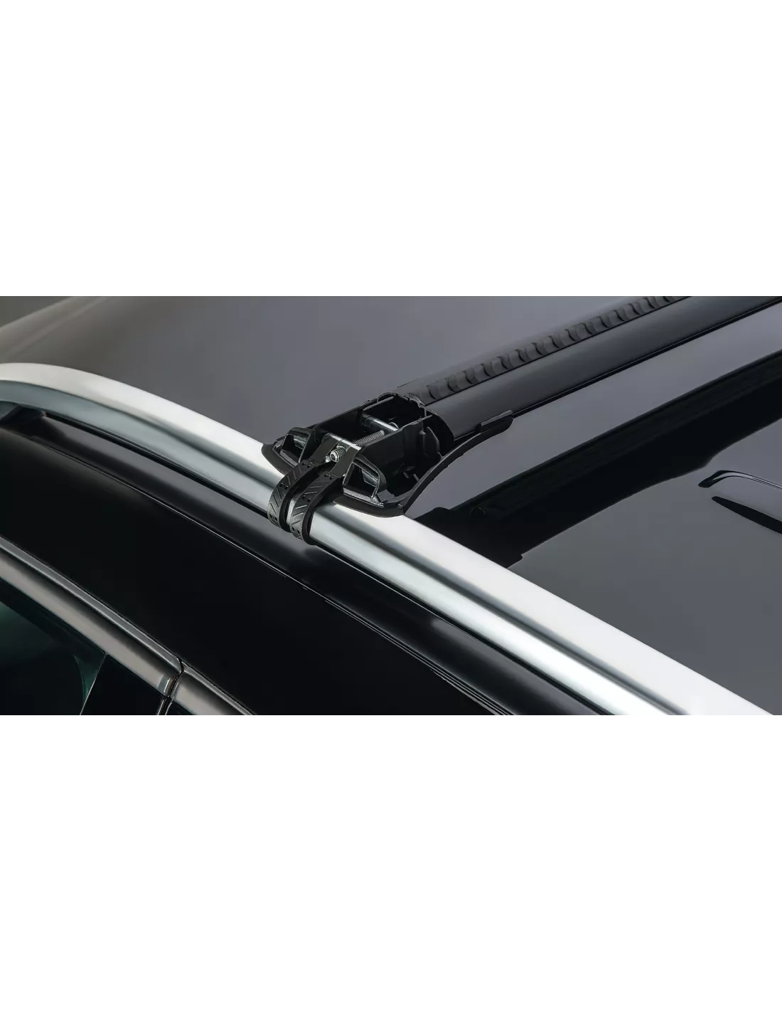 Kit 2 barres de toit noire 905 / 965 mm Vortex montage StealthBar