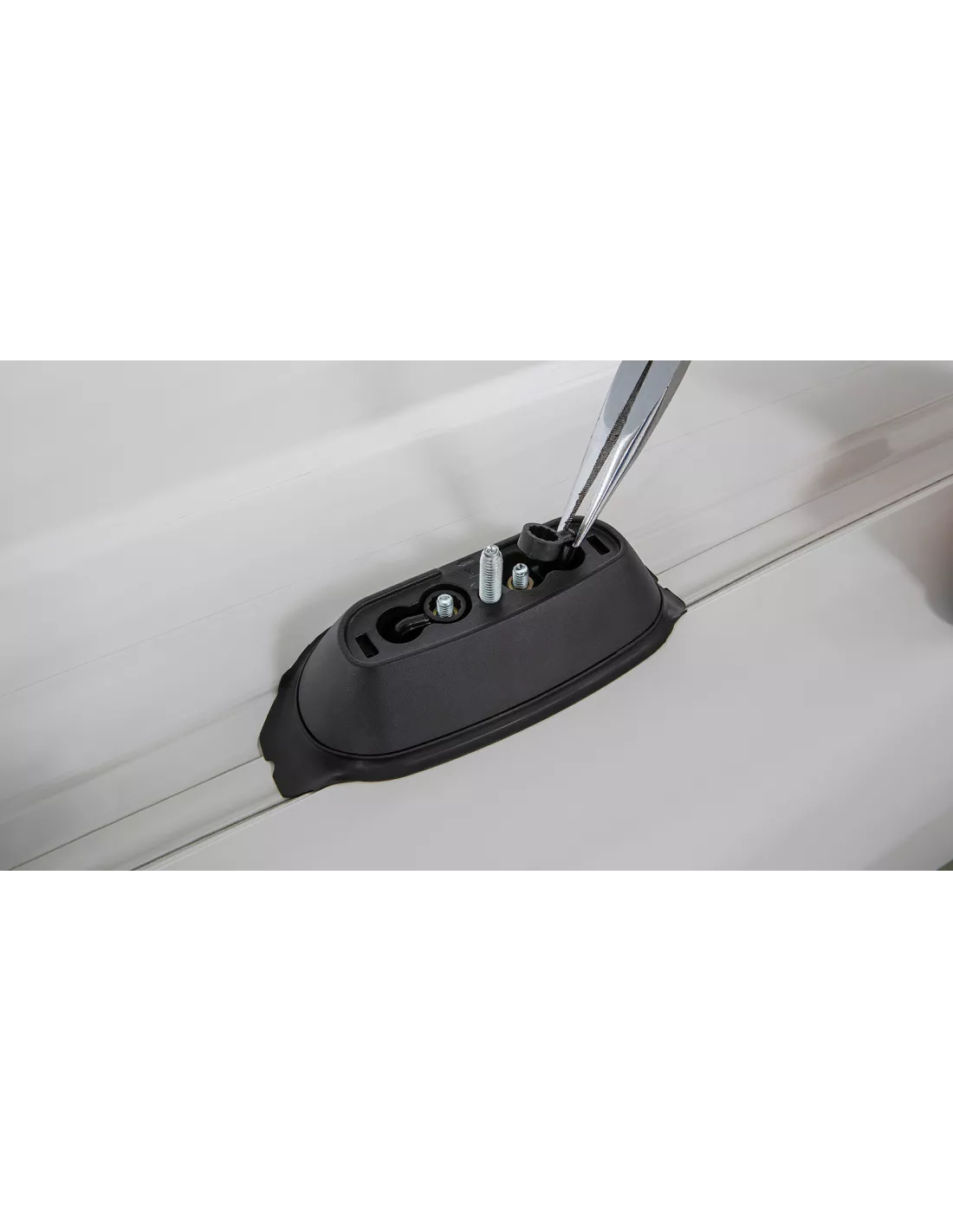 Kit 3 barres de toit noire 1650mm Heavy Duty avec pieds RCH Toyota