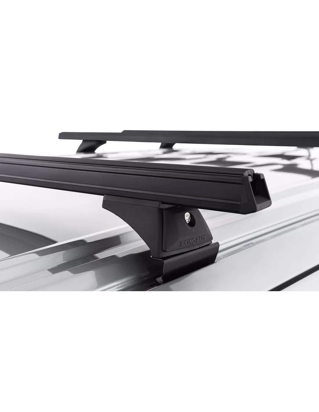 Kit 3 barres de toit noire Heavy Duty 1500mm avec pieds RCH Hyundai