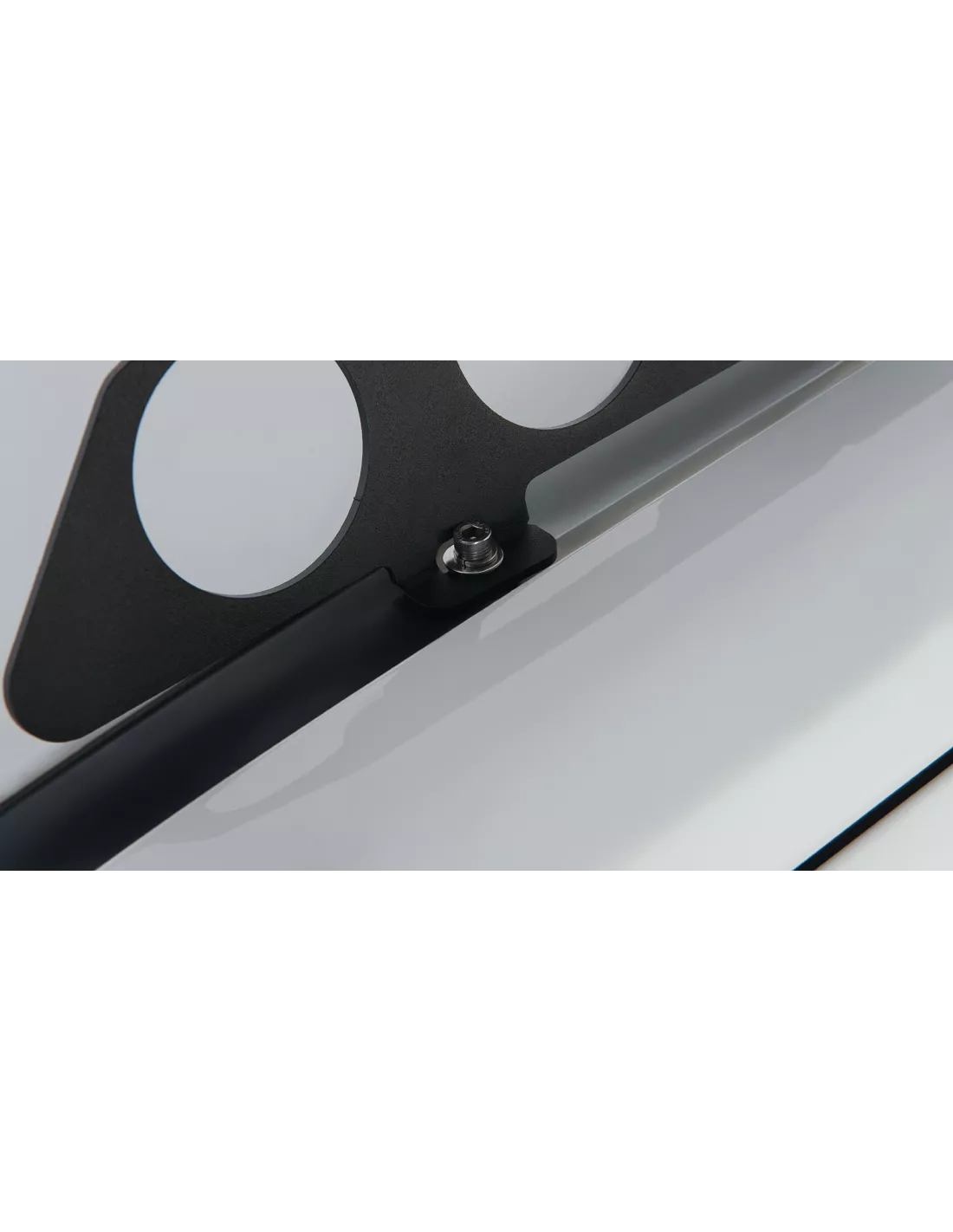 Rhino-Rack Backbone Mounting System - Discovery 3 & 4 Rhino Rack
