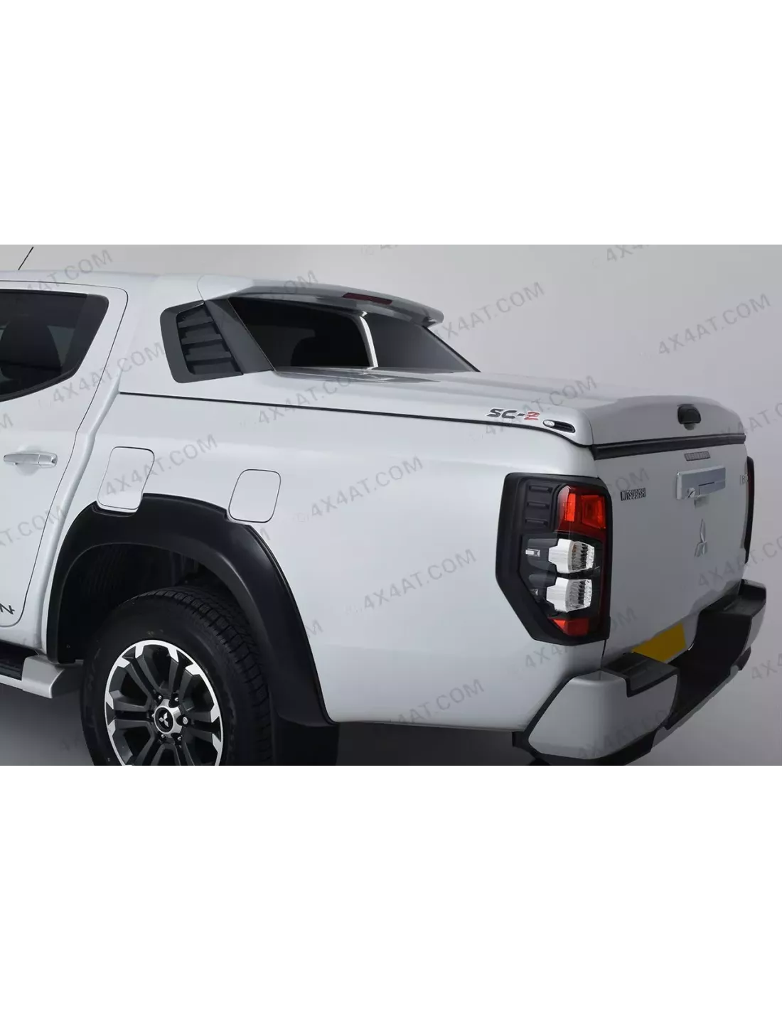 Ex-Demo Mitsubishi L200 2019 - Couvre-benne sport Alpha