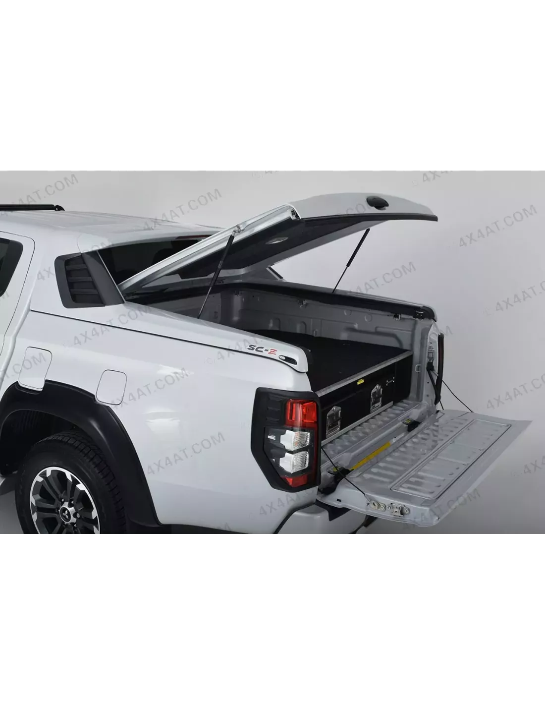 Ex-Demo Mitsubishi L200 2019 - Couvre-benne sport Alpha