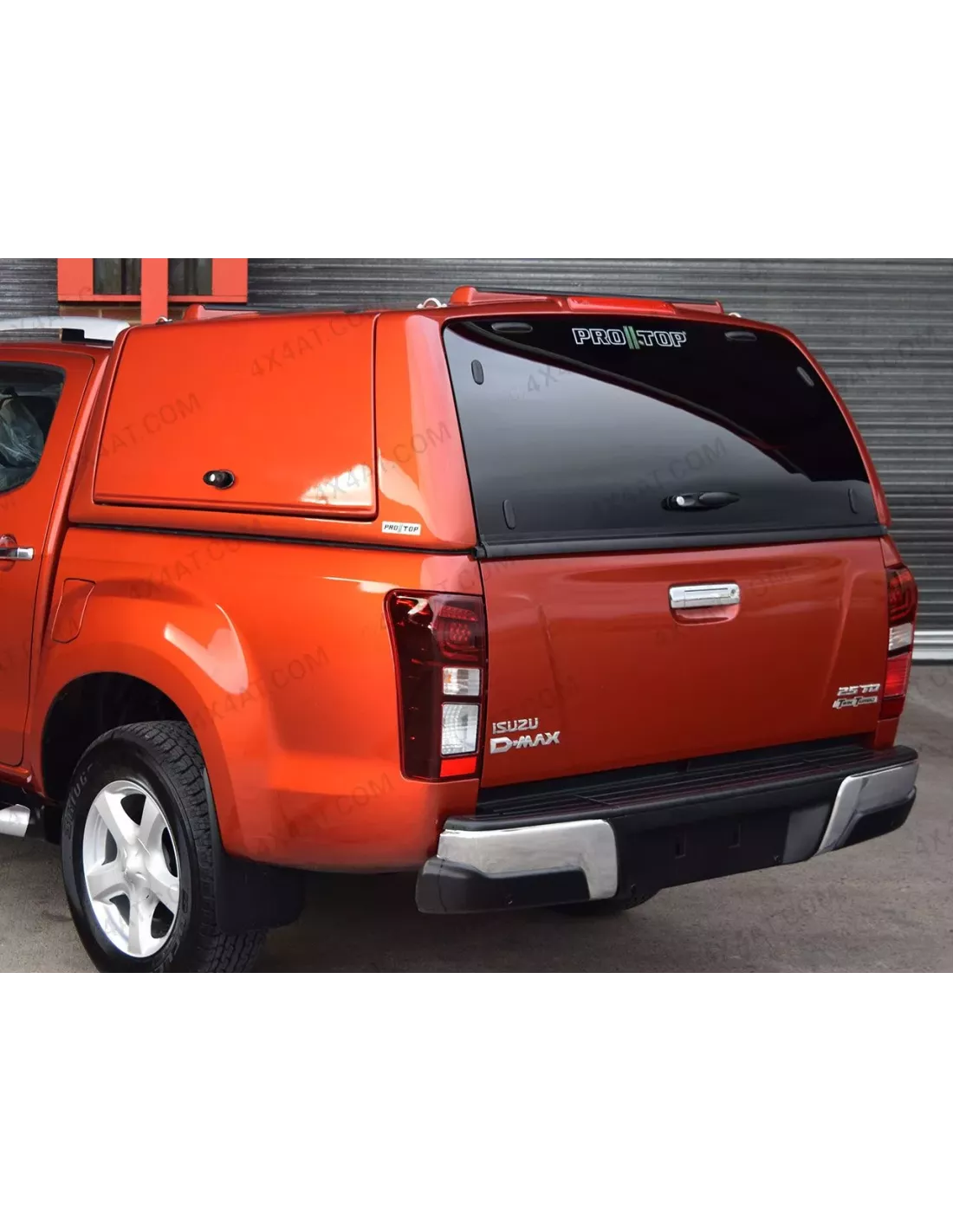 Ex-Demo Isuzu D-Max 2017-2020 hard-top ProTop portes