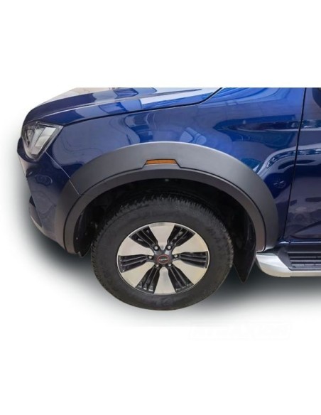 Elargisseurs d'ailes avec réflecteurs Isuzu D-Max 2020+