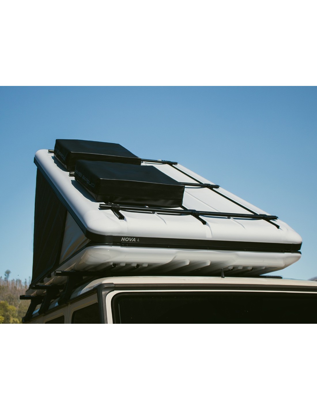 Roof Tent James Baroud Nova Frontier L