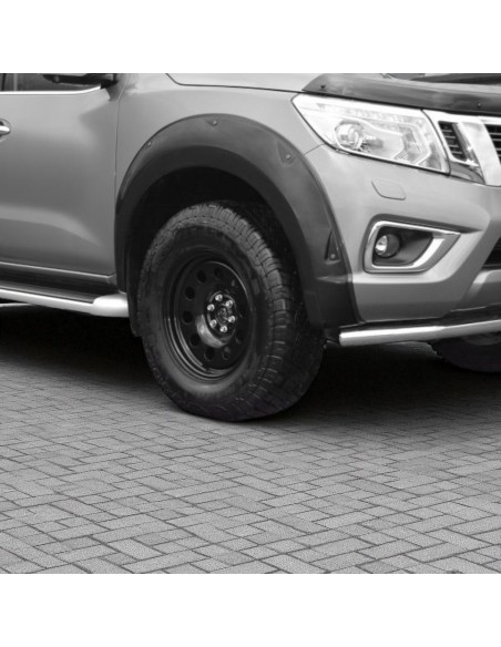 Elargisseurs d'ailes pour Nissan Navara 2016+