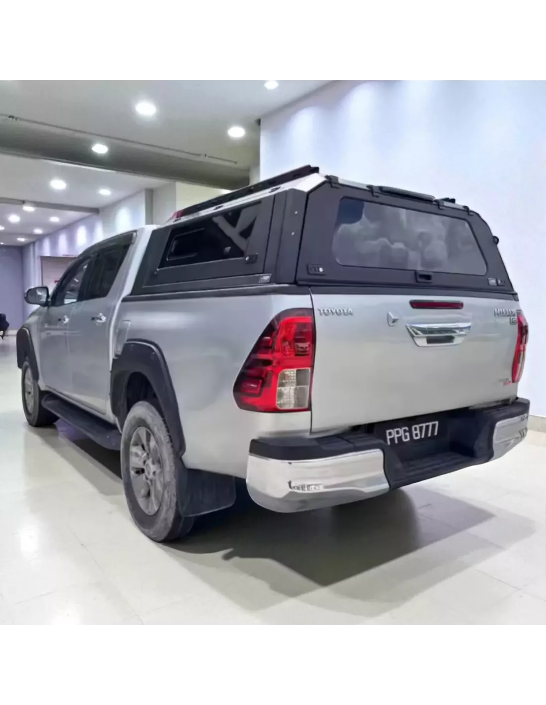 Kopie von Kopie von Hard Top Aluminium Traveller Toyota Hilux Xtra Cab 2005-2015