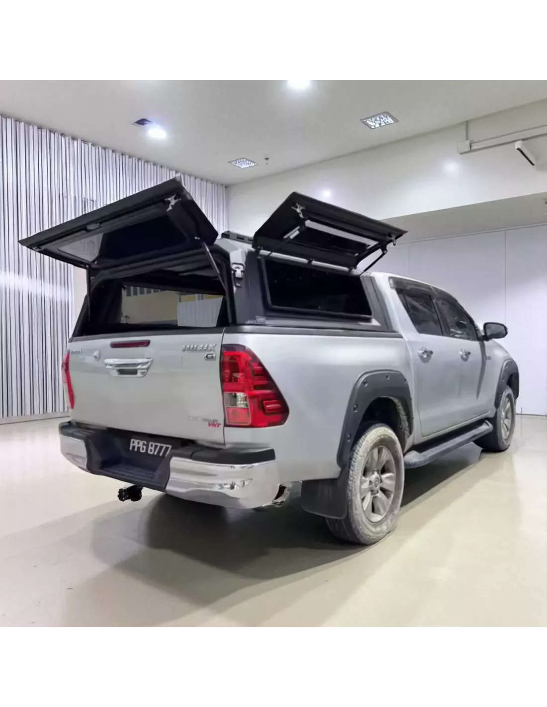 Kopie von Hard Top Aluminium Traveller Toyota Hilux Xtra Cab 2005-2015