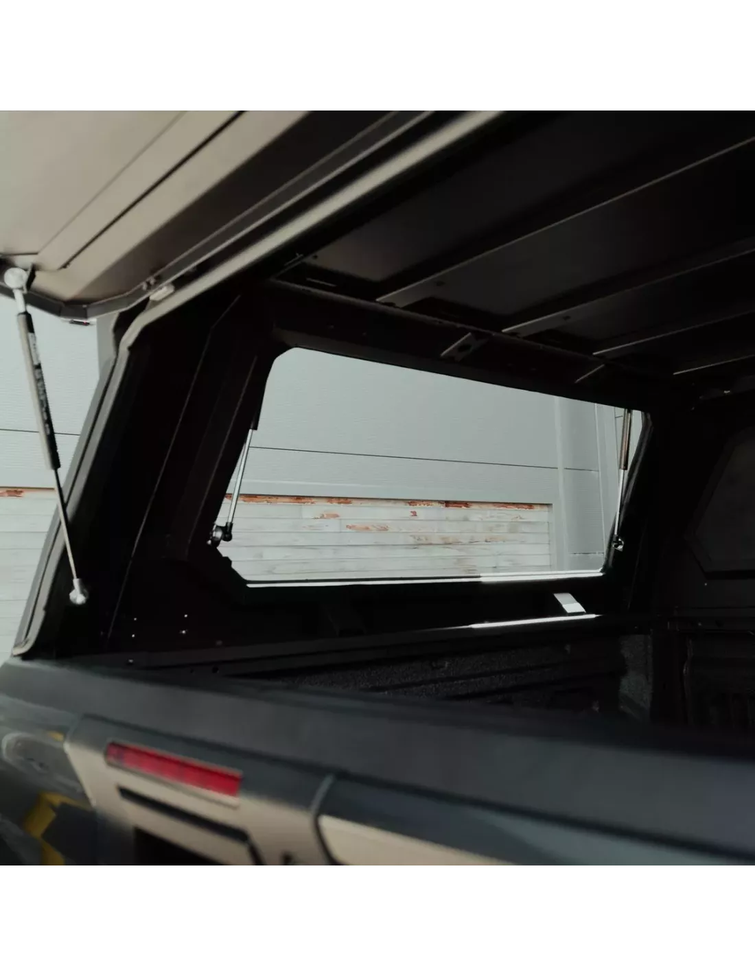 Kopie van Kopie van Kopie van Hard Top ALPHA XS-T BLACK EDITION pour Ford Ranger