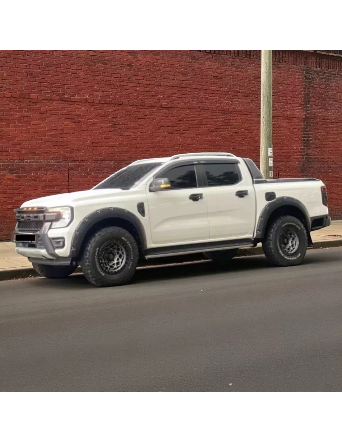 Pack élargisseurs d'ailes + élargisseurs de voie 50mm Ford Ranger 2023+