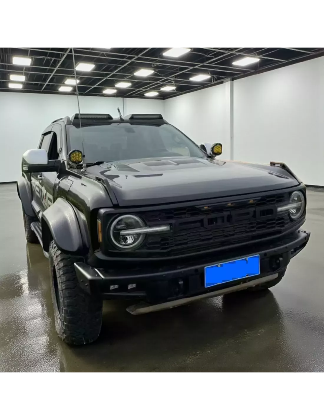 Kopie van copy of Kit pare-choc + élargisseurs d'ailes RAPTOR pour Ford Ranger