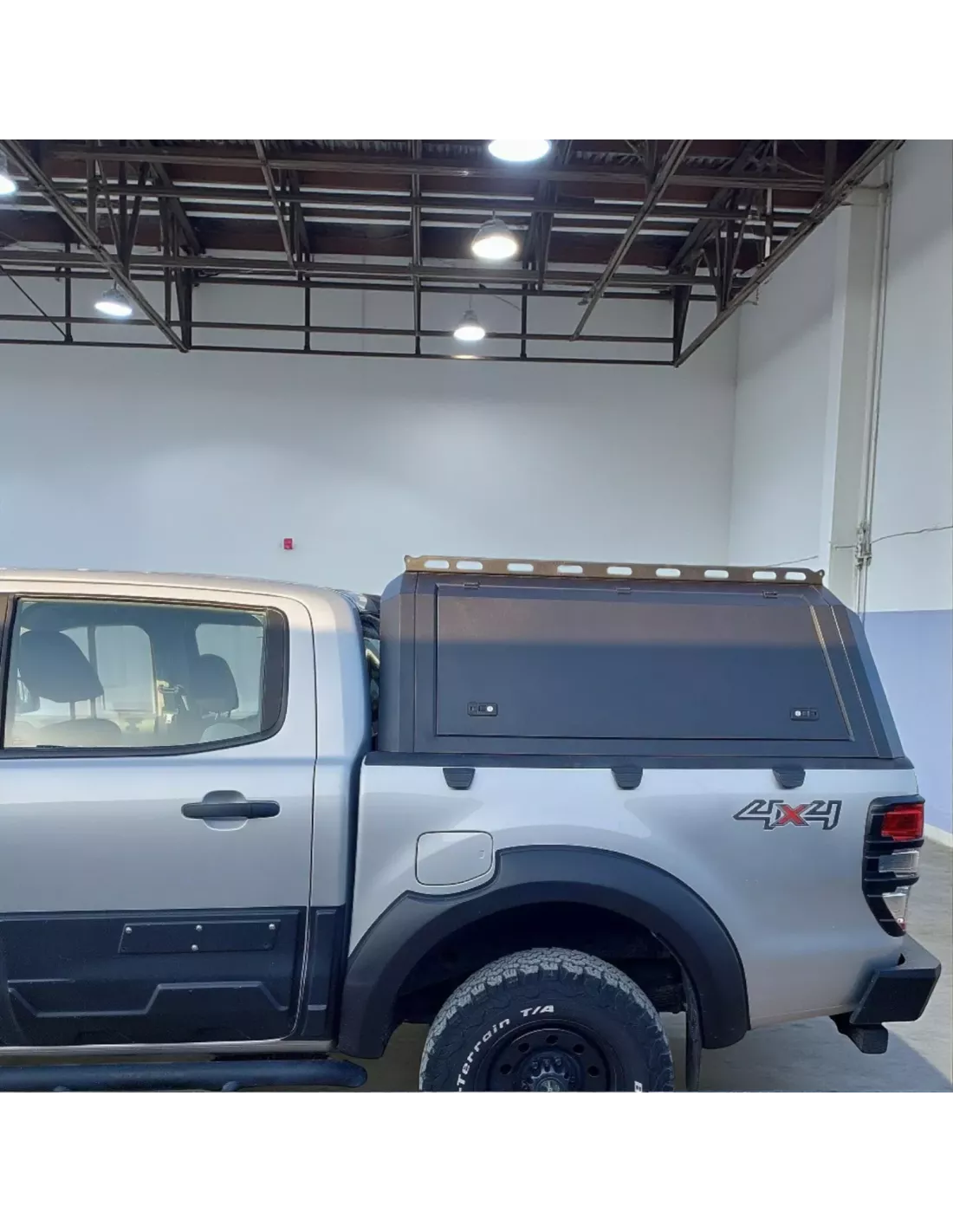 Tenda rigida FORD RANGER 2012-2022 Tenda da tetto in alluminio compatibile